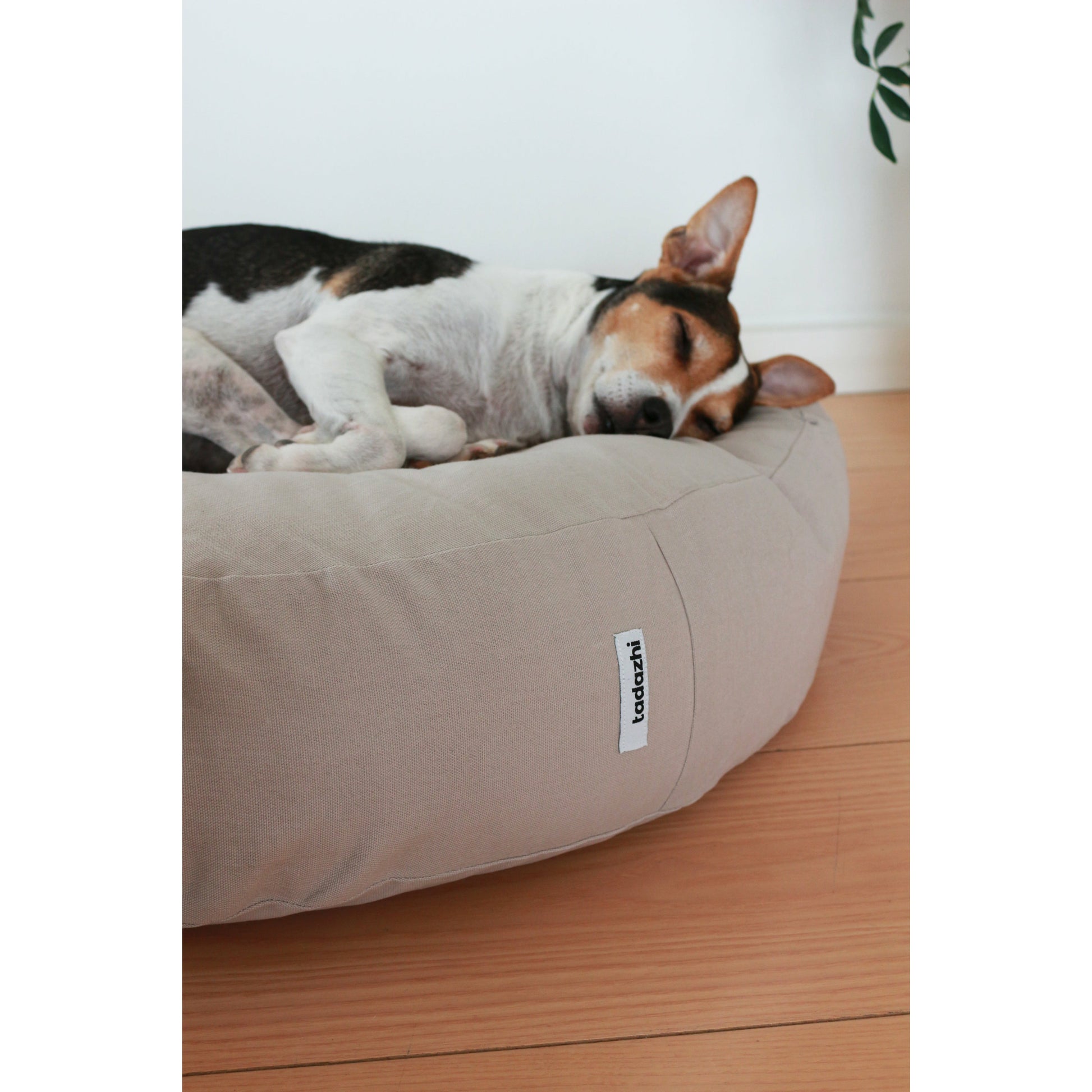 timeless round dog bed
