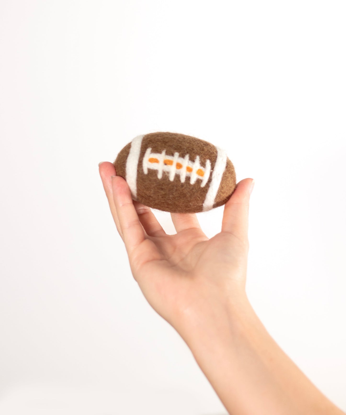 Hundespielzeug aus Schafwolle "Football"